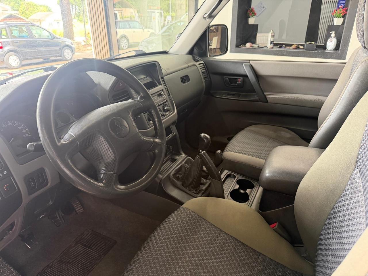 Mitsubishi Pajero 3.2 16V DI-D 3p. GLX