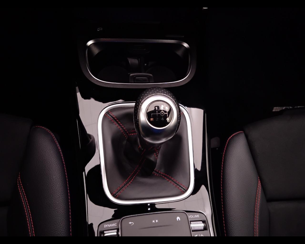 Mercedes-Benz Classe A - W177 2018 - A 180 d Premium