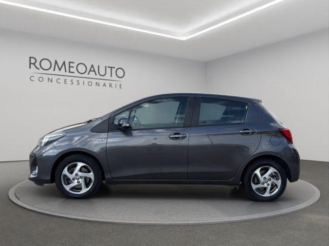 TOYOTA Yaris 1.5 hybrid business
