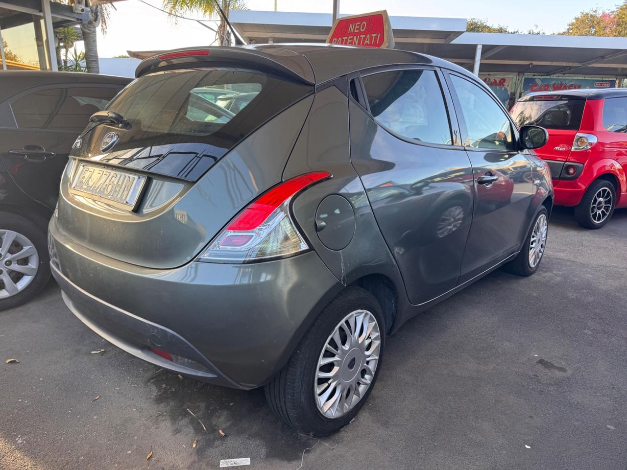 Lancia Ypsilon 1.2 69 CV 5 porte Elle