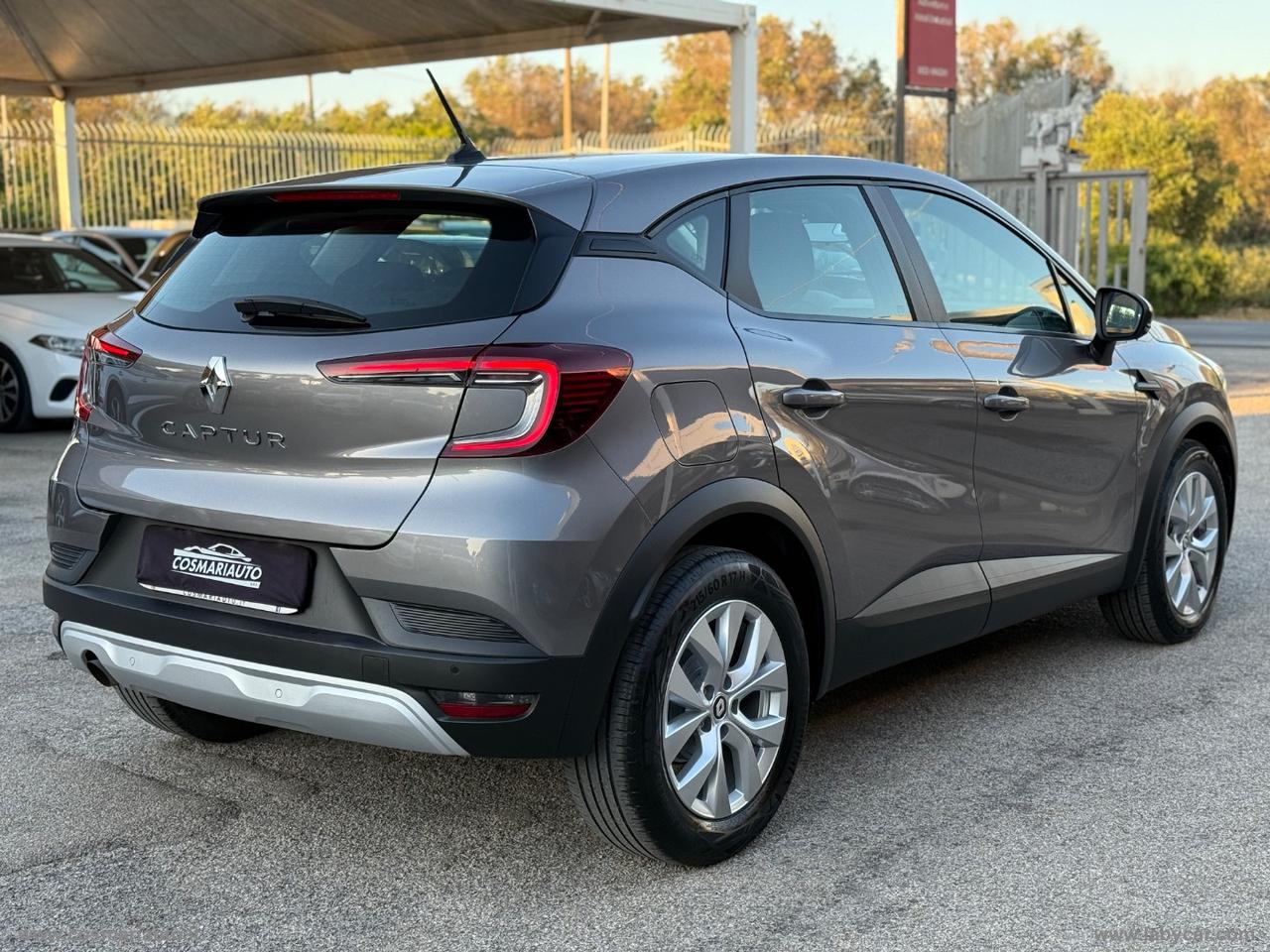 RENAULT Captur TCe 12V 100 CV GPL Life