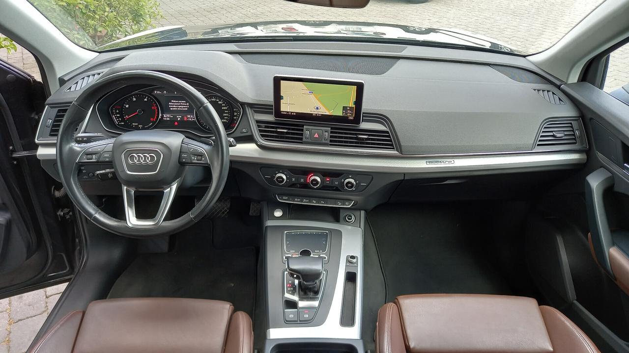 Audi Q5 2.0 TDI quattro S tronic Business Sport