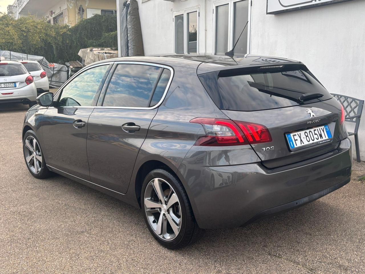 Peugeot 308 PureTech Turbo 130 S&S Allure