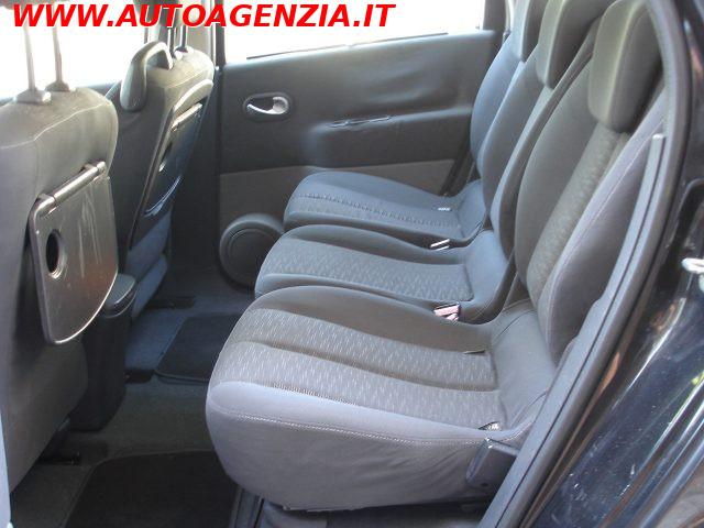RENAULT Scenic 1.5 dCi/105CV Dynamique