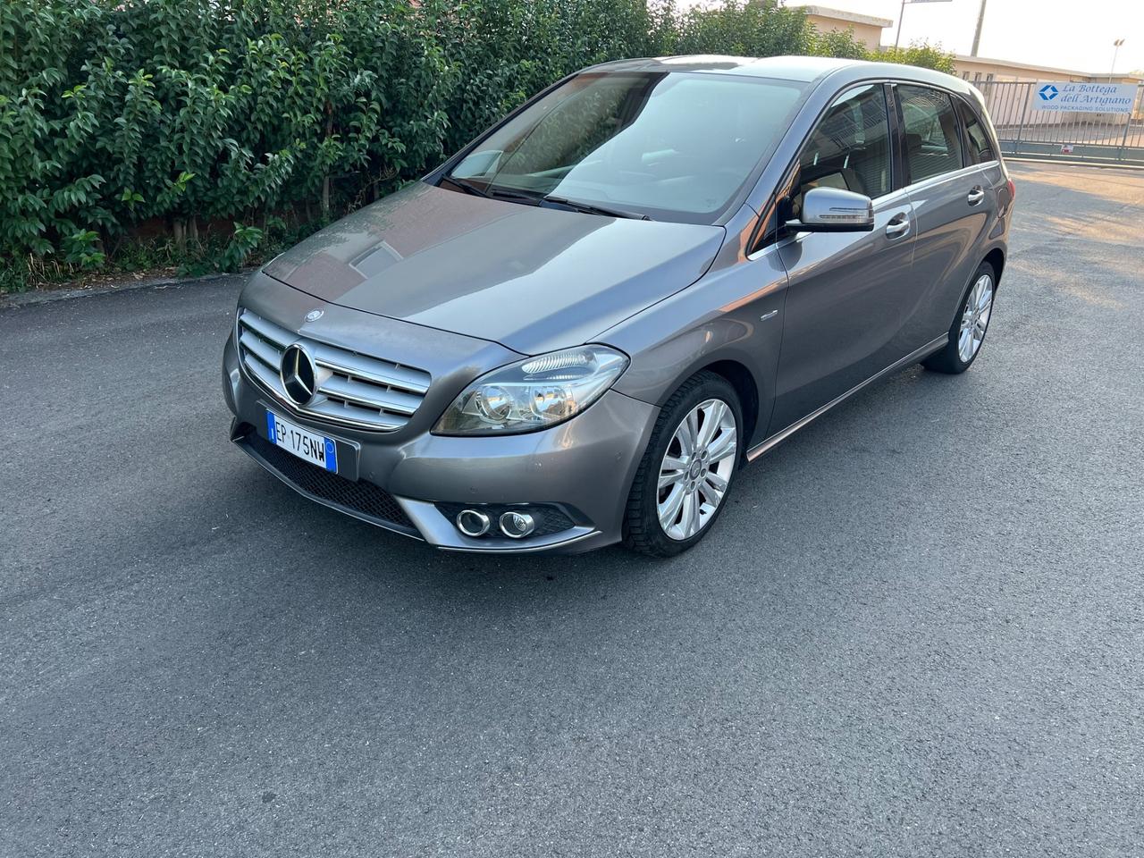 Mercedes-benz B 180 CDI BlueEFFICIENCY Executive