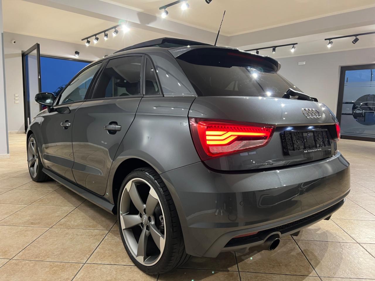 Audi A1 S-LINE 1.0 TFSI 95cv(PERMUTE)