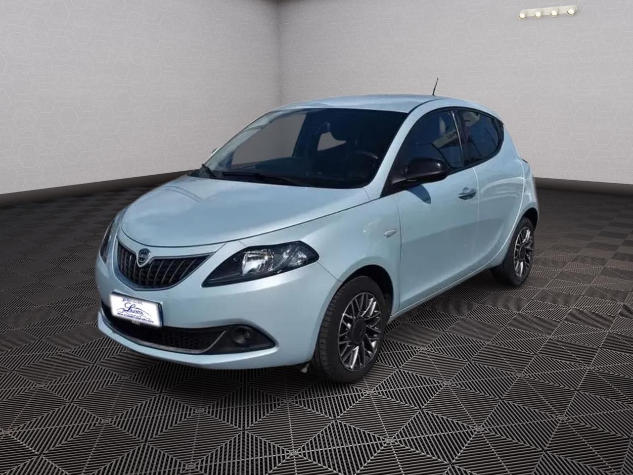Lancia Ypsilon 1.0 FireFly 5 porte S&S Hybrid Gold