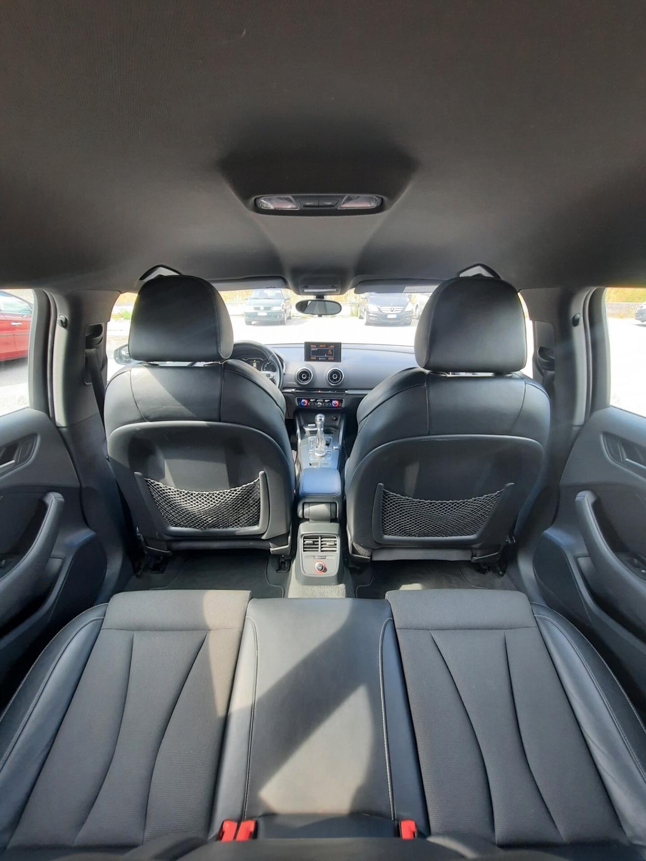 Audi A3 SPB 2.0 TDI 150 CV S-LINE diesel S tronic Ambition