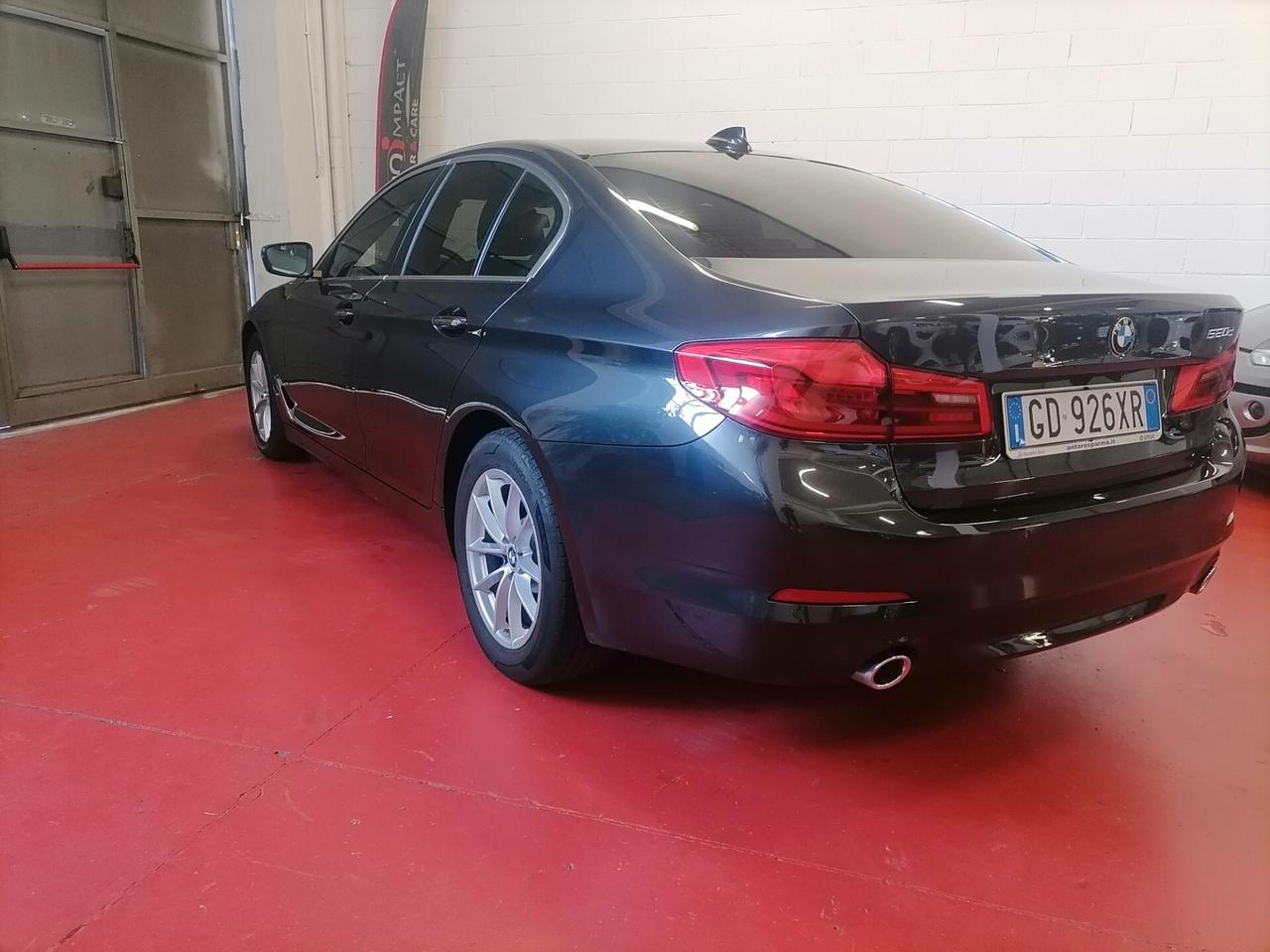 Bmw 520 520d aut. Luxury