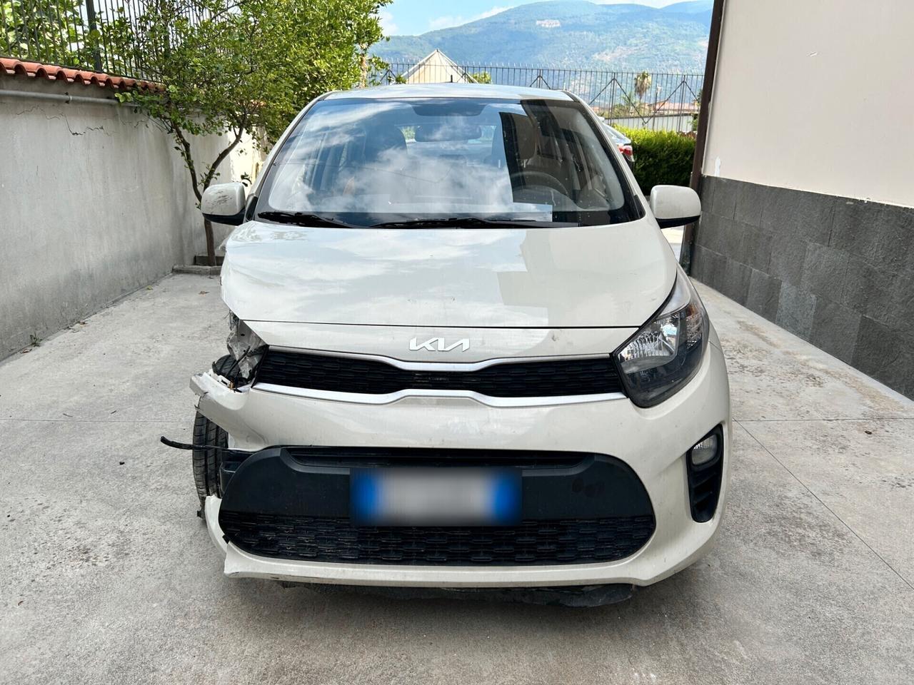 KIA PICANTO 1.0 Benzina 65CV - 2024 Incidentata