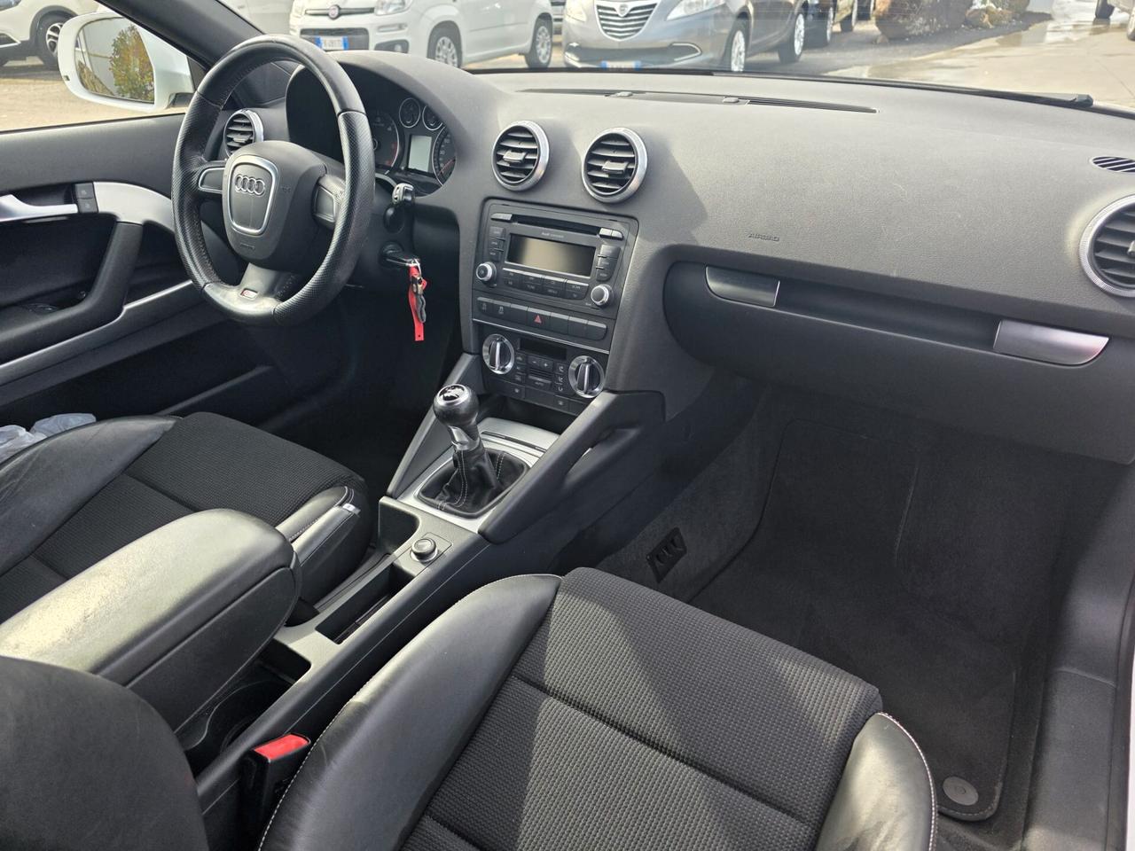 Audi A3 1.6 TDI 105 CV CR Ambition