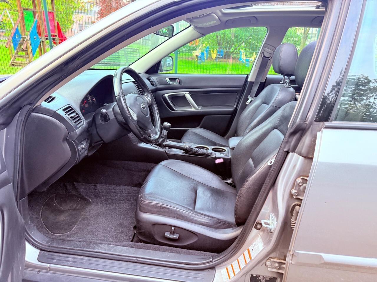 Subaru OUTBACK 2.0 - 4X4 UNICO PROP !!! 160 KM REA