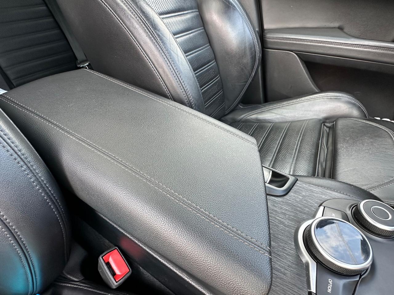 Alfa Romeo Stelvio 2.2 TD 210 CV AT8 Q4 TI