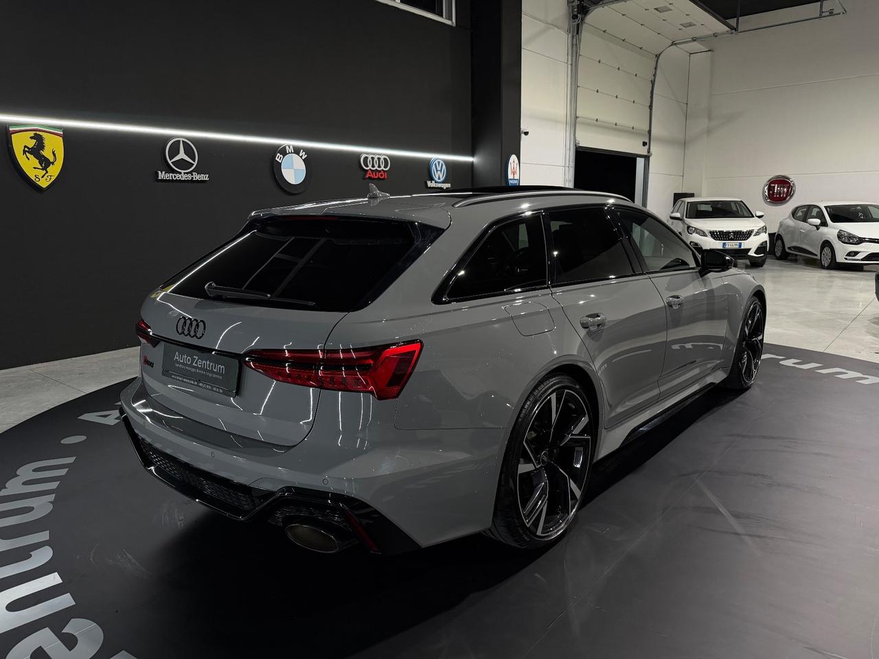 Audi A6 RS 6 Avant 4.0 TFSI V8 quattro tiptronic