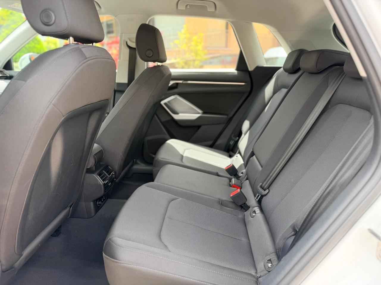 Audi Q3 35 2.0TDI 150 CV S-TRONIC NAVI