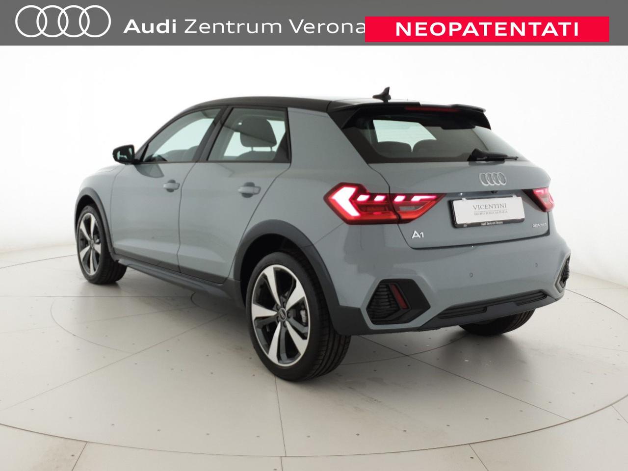 Allstreet 30TFSI 116CV S tronic Identity Contrast