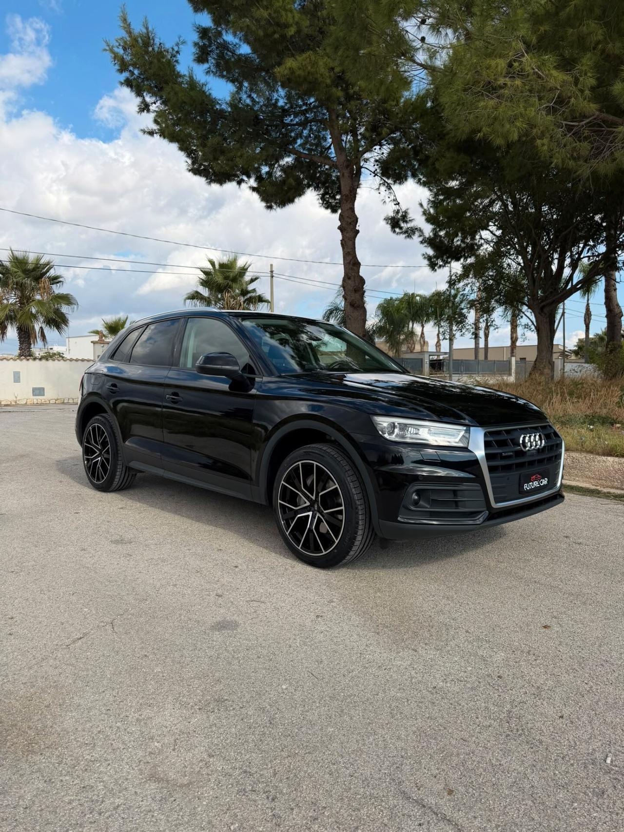 Audi Q5 35 TDI quattro S tronic Business Sport