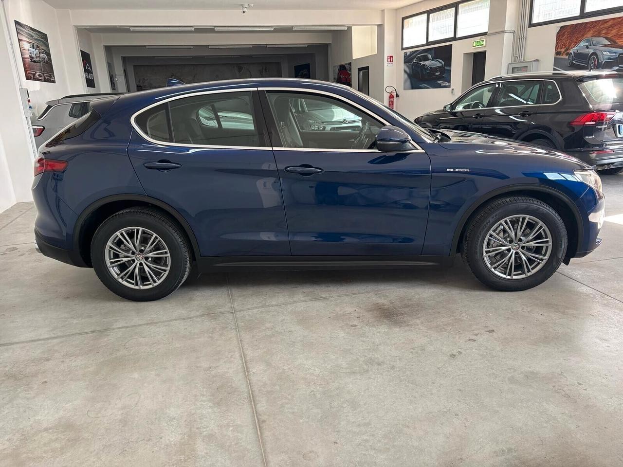 Alfa Romeo Stelvio Super