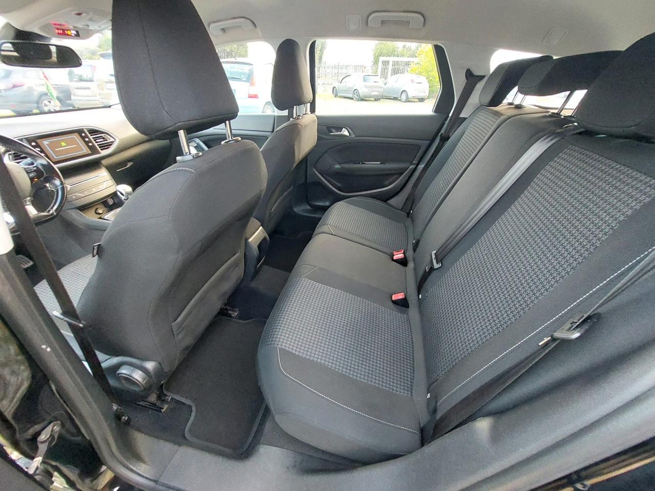 Peugeot 308 BlueHDi 130 S&S SW GT Line