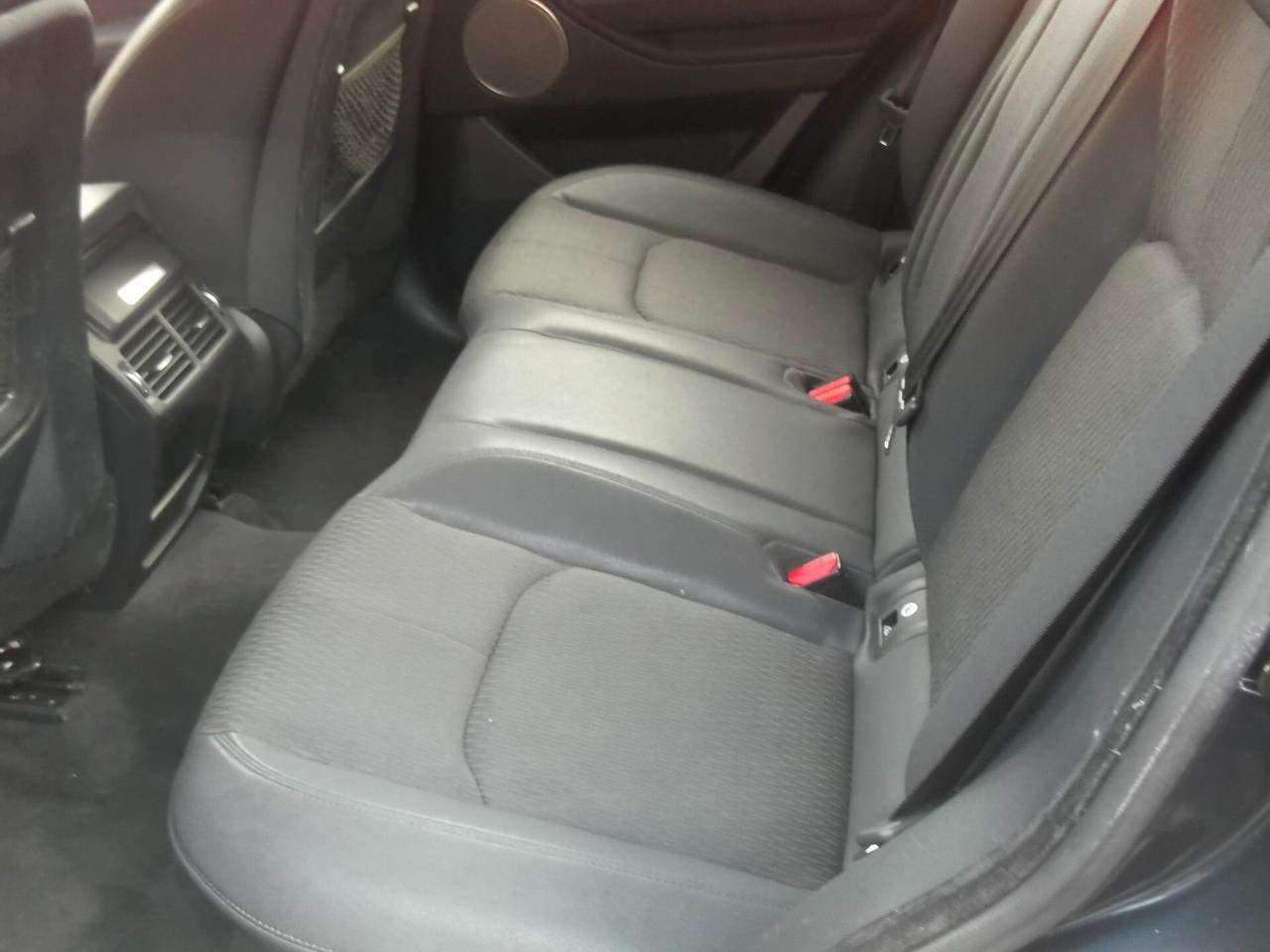 Land Rover Range Evoque 2.0 TD4 150 CV 5p. Pure - 23