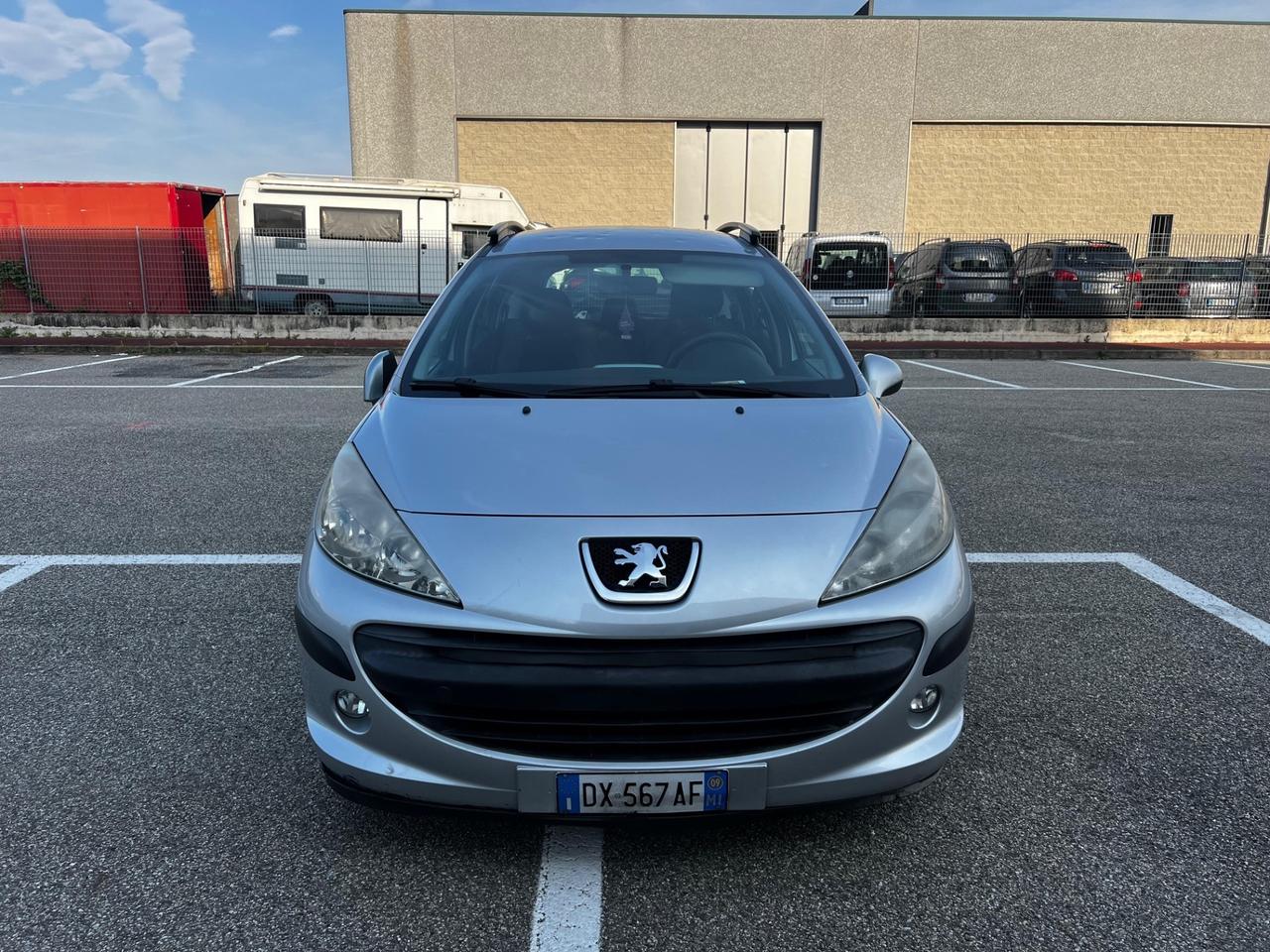 Peugeot 207 1.4 8V 75CV SW X Line ECO GPL