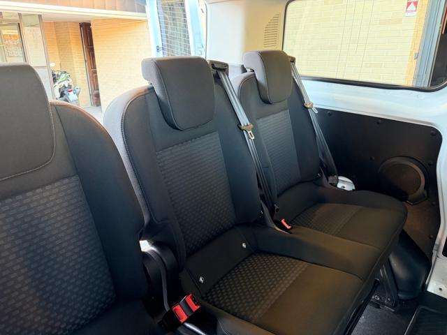 FORD Transit Custom 320 2.0 EcoBlue Hybrid 130 PC Combi Trend
