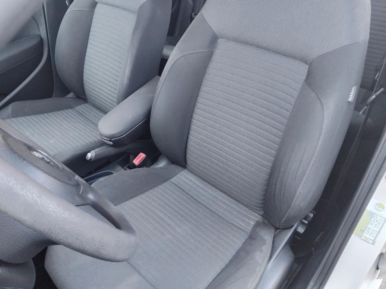 Volkswagen Polo 1.2 benzina