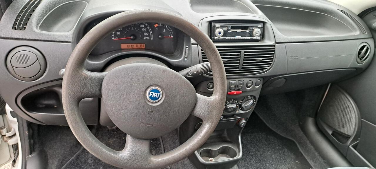 Fiat Punto 1.2 3 porte Active