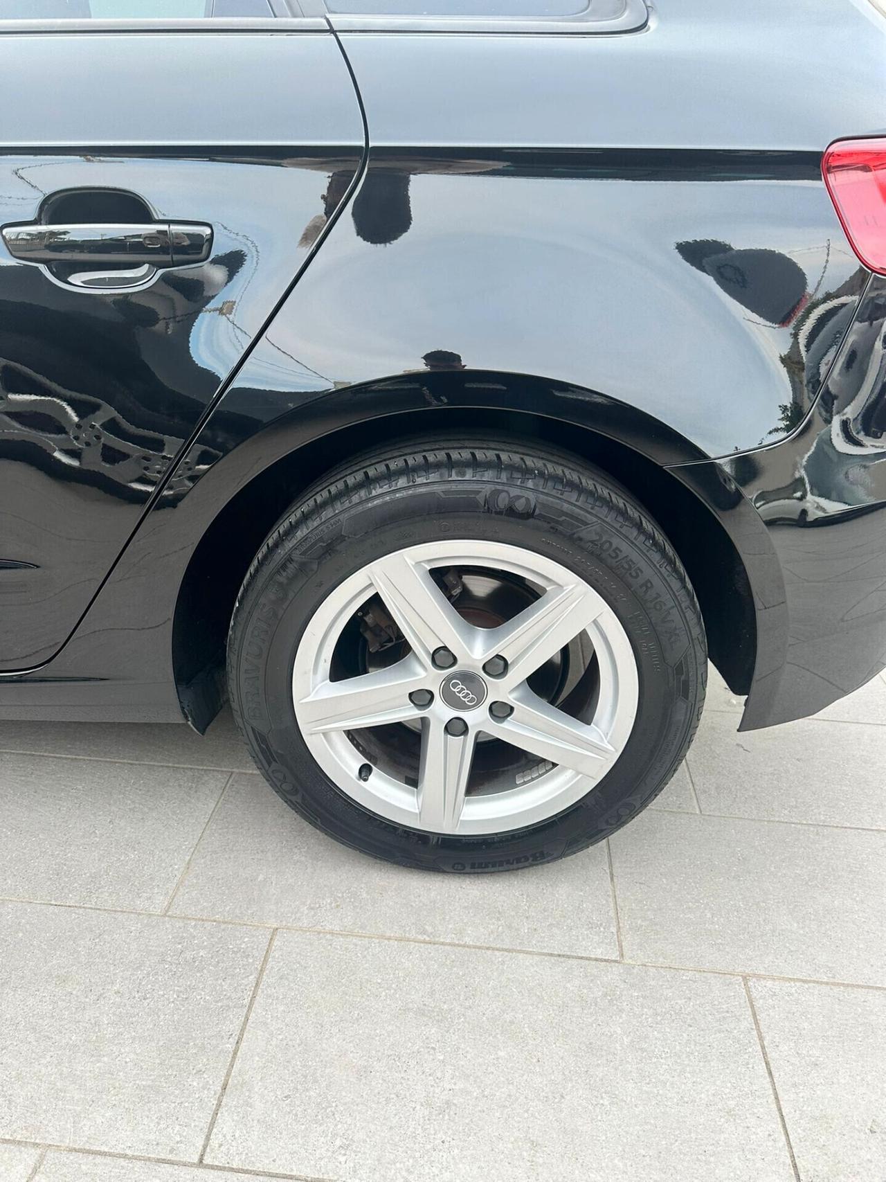 Audi A3 SPB 30 TDI Business