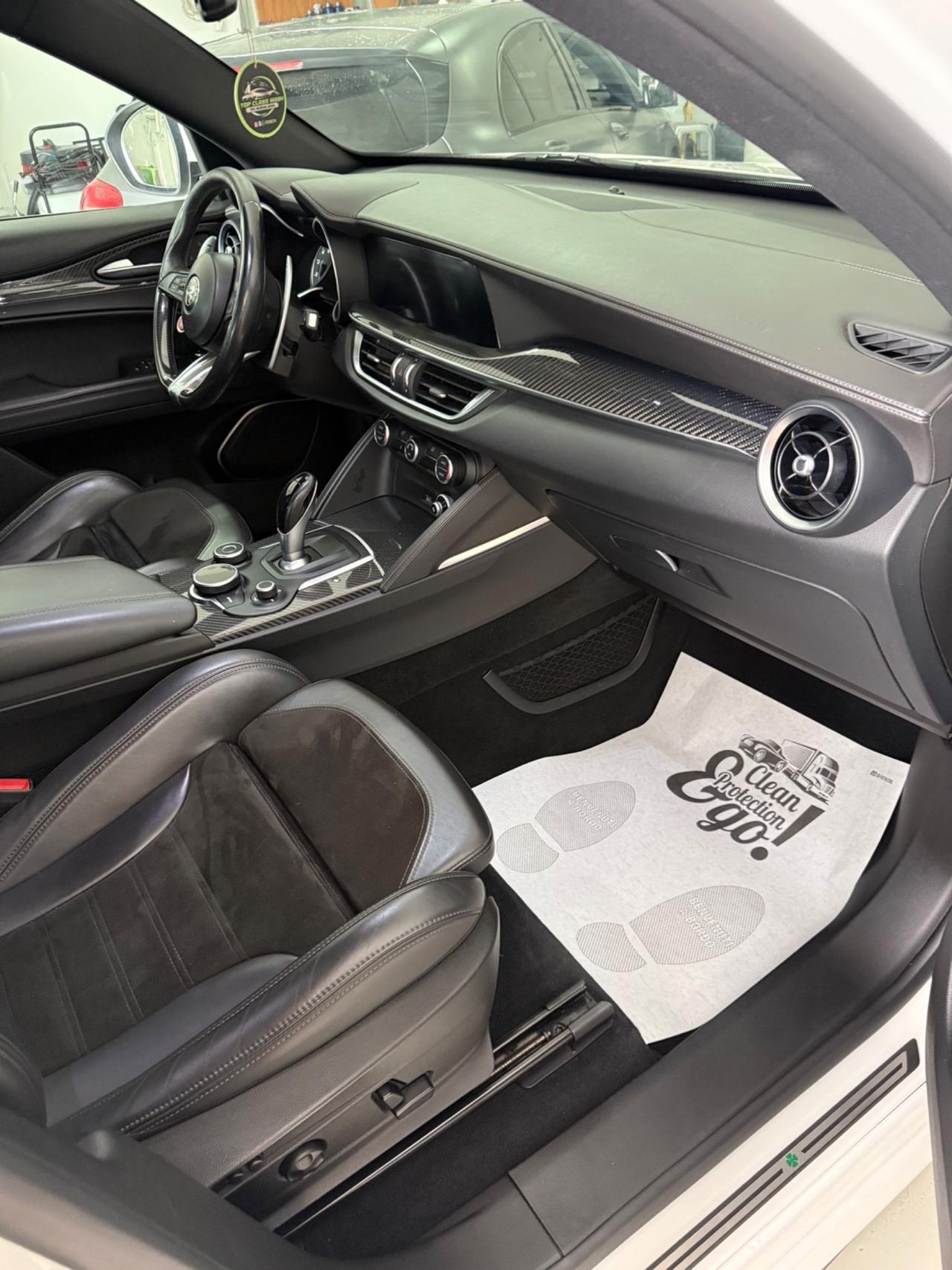 Alfa Romeo Stelvio 2.9 Bi-Turbo V6 510 CV AT8 Quadrifoglio