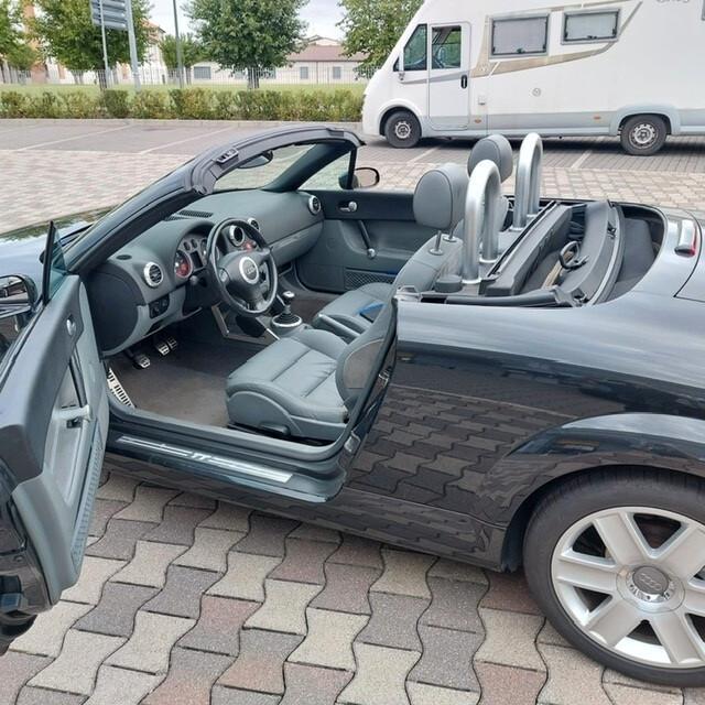 Audi TT Roadster 1.8 T 20V 179 CV cat