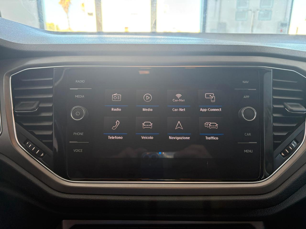 Volkswagen T-Roc 1.6 TDI SCR Business BlueMotion Technology