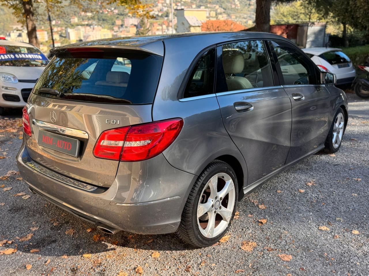 Mercedes-benz B 180 CDI BlueEFFICIENCY Premium AUTOMATICA