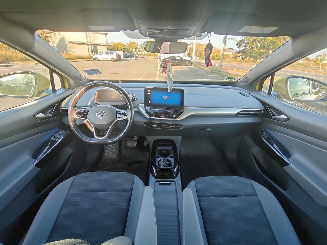 VOLKSWAGEN ID.4 Pro Performance 150 kw