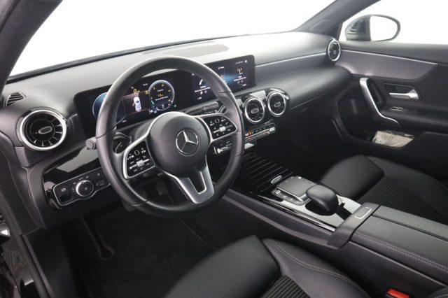 MERCEDES-BENZ A 180 A 180 d Automatic Sport