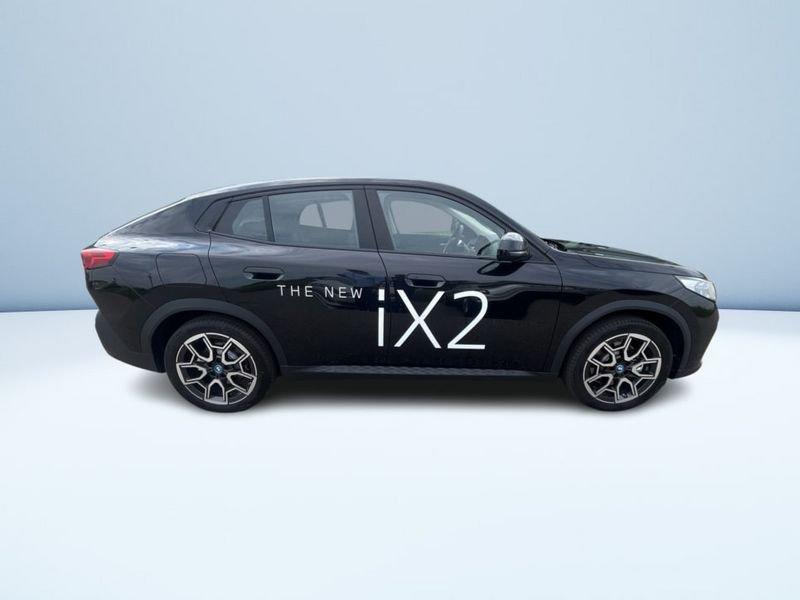 BMW iX2 XDRIVE30