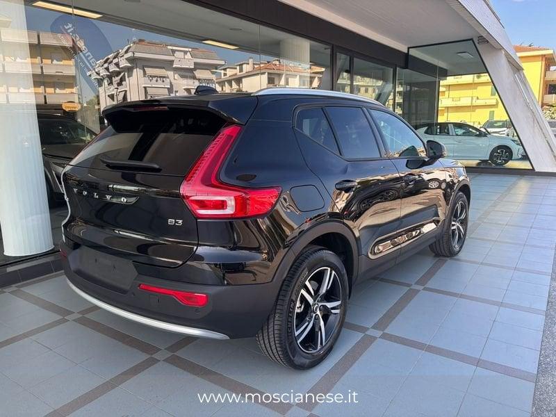 Volvo XC40 B3 automatico Core