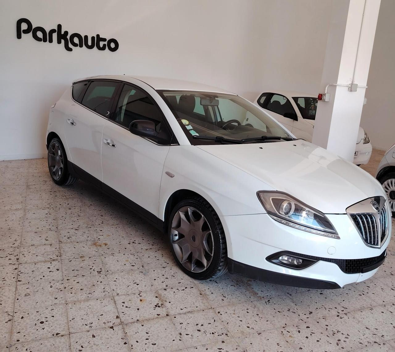 Lancia Delta 1.6 MJT DPF Silver 120 cv