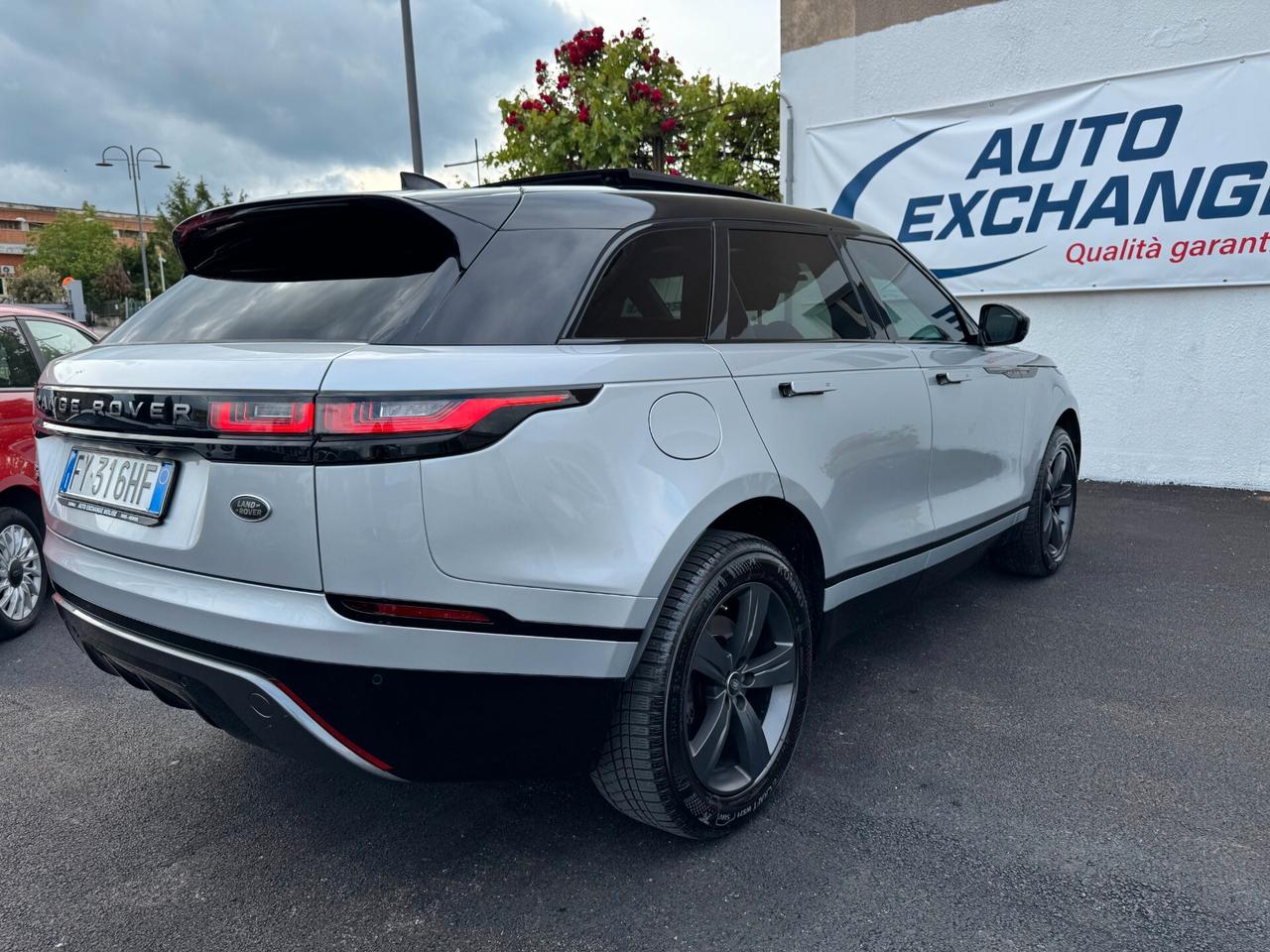 Land Rover Range Rover Velar Range Rover Velar 2.0D I4 240 CV R-Dynamic HSE