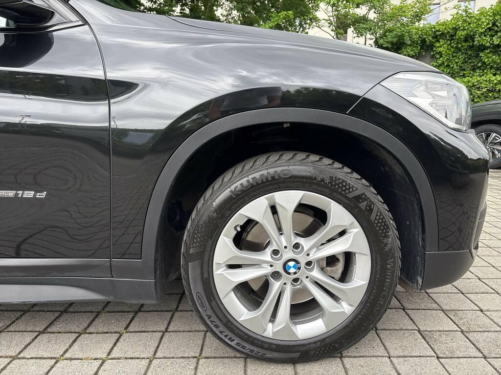BMW X1 18 d Advantage xDrive