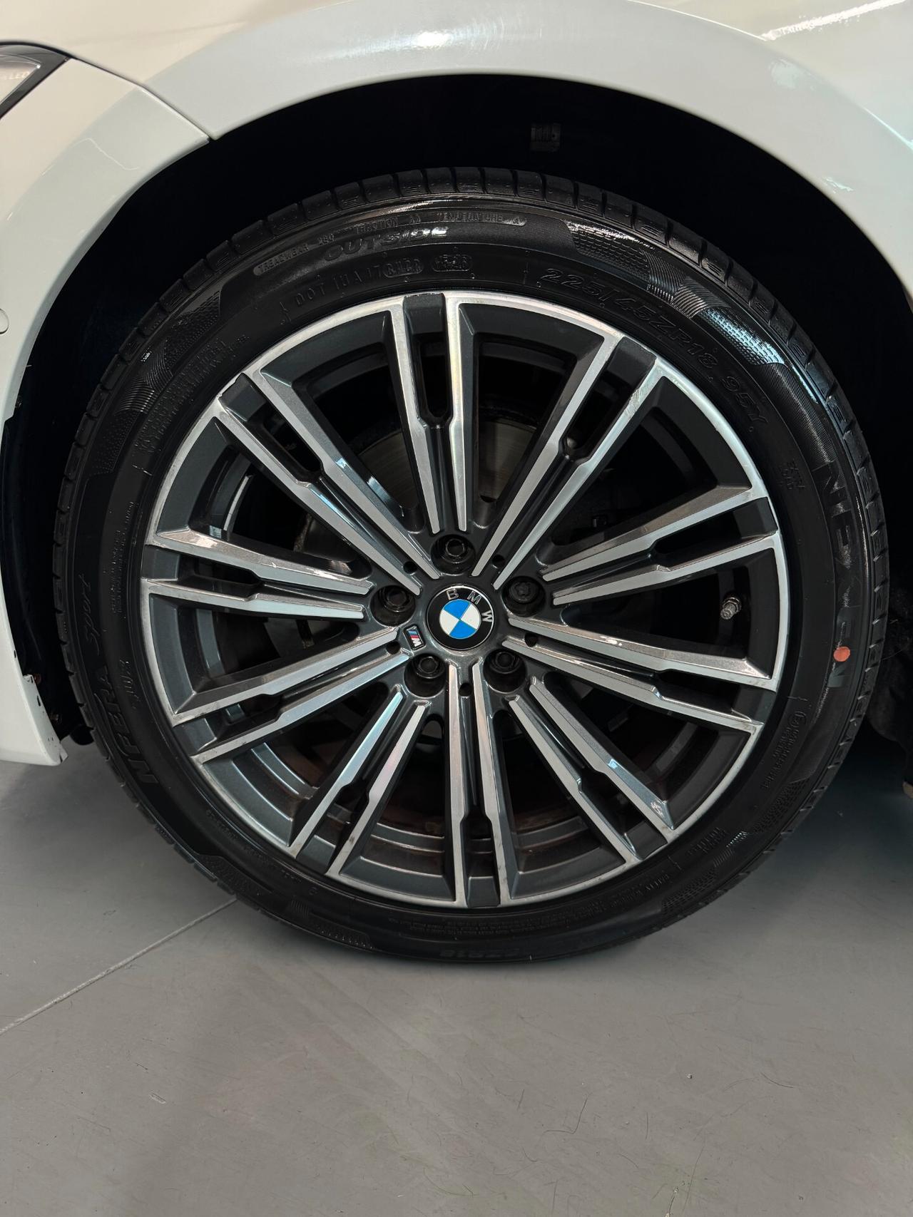 BMW 320 Msport Xdrive Touring mhev 48V 2.0cc 190cv Tagliandi ufficiali IVA esposta
