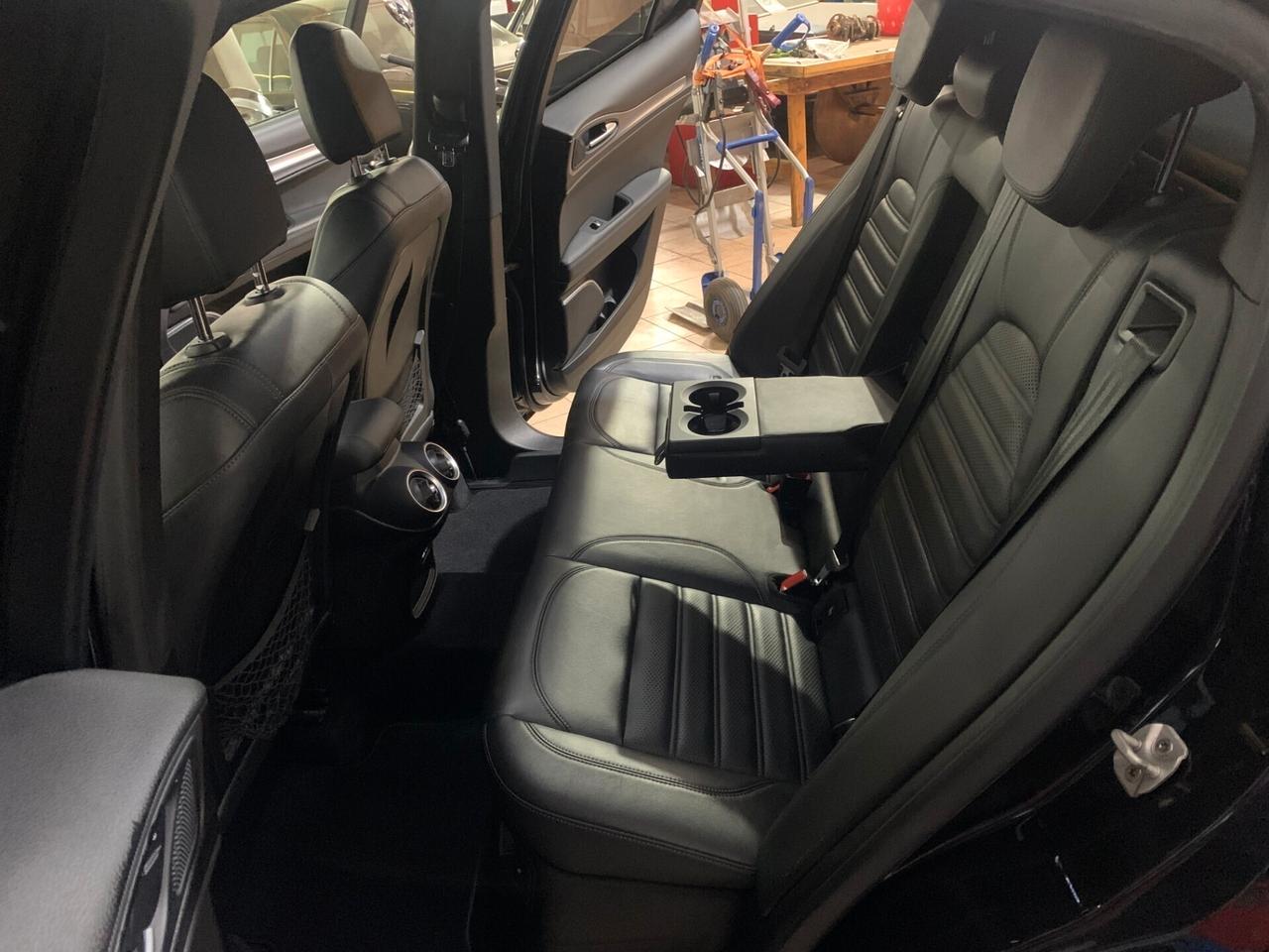 Alfa Romeo Stelvio 2.2 Turbodiesel 210 CV AT8 Q4 Executive