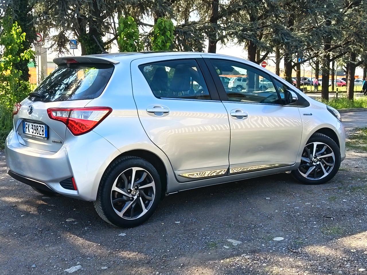 Toyota Yaris hybrid