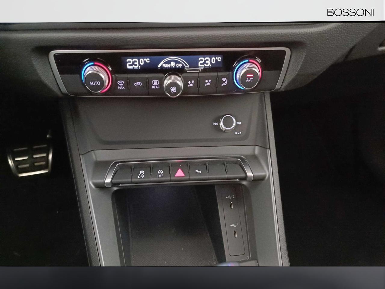 Audi Q3 35 2.0 tdi s line edition s tronic