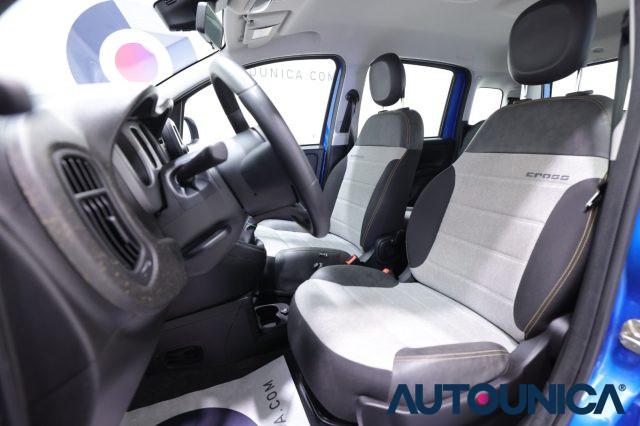 FIAT Panda Cross 1.0 FIREFLY S&S HYBRID NEOPATENTATI