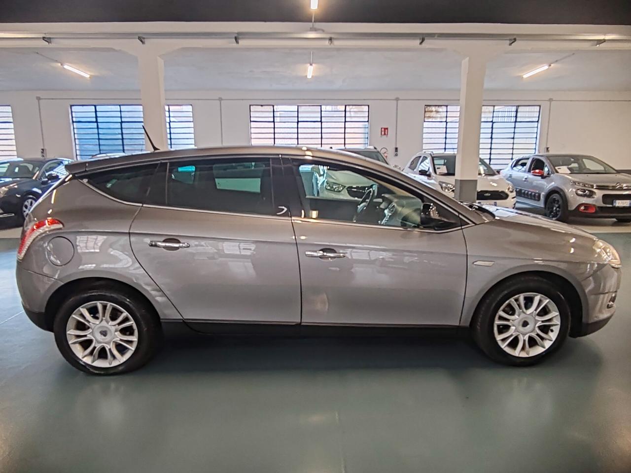 Lancia Delta 1.4 T-Jet 120 CV Argento Ecochic GPL