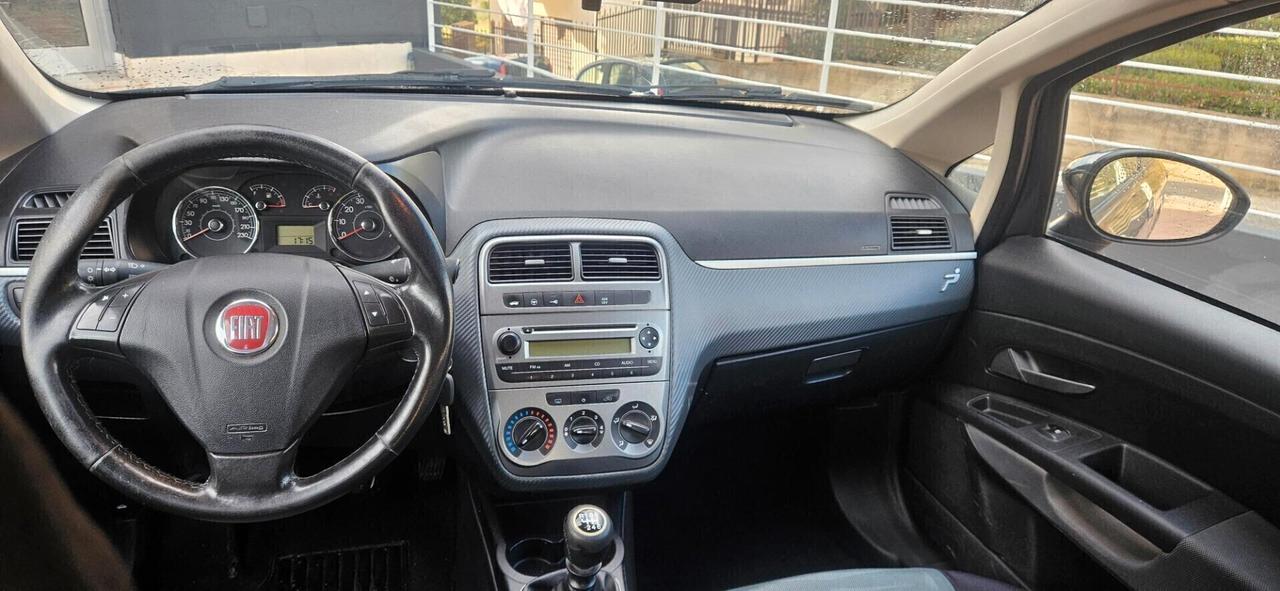 Fiat Grande Punto 1.3 MJT 90 CV 5 porte Dynamic