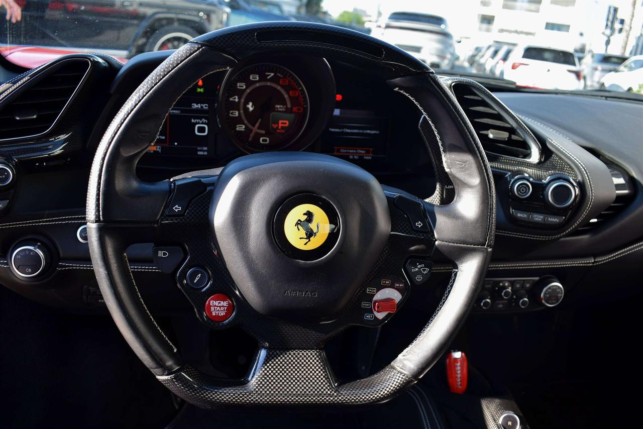 Ferrari 488 Coupe 3.9 GTB 670 CV