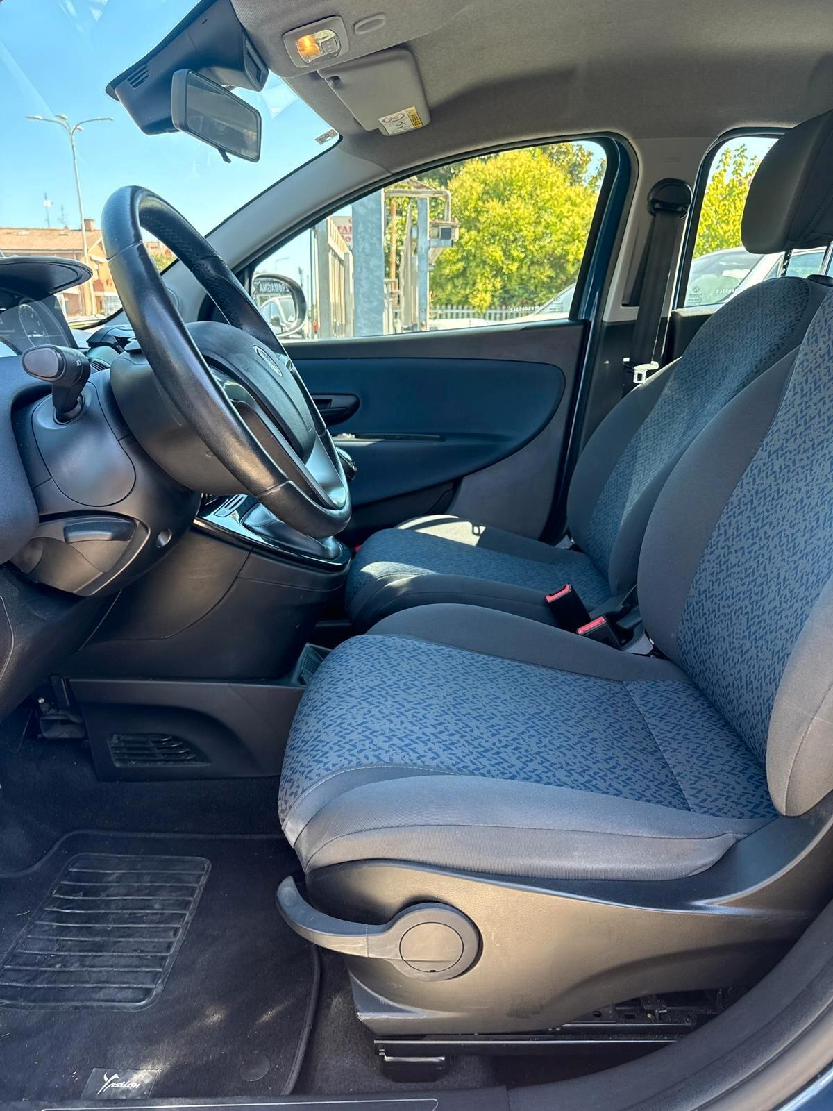 Lancia Ypsilon 1.2 69 CV 5 porte GPL Ecochic NESSUN VINCOLO