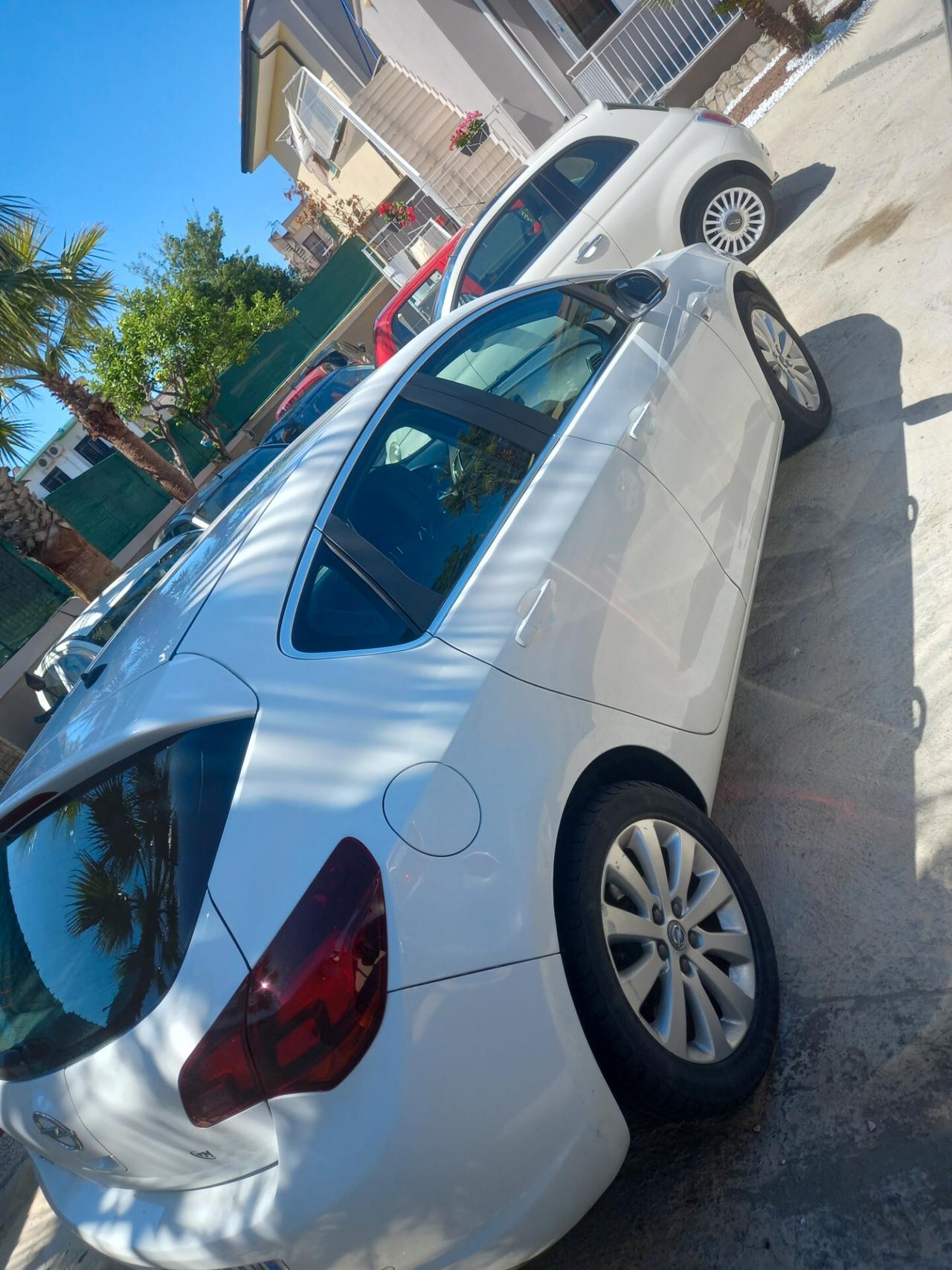 Opel Astra 1.7 CDTI 110CV 5 porte Cosmo NUOVISSIMA